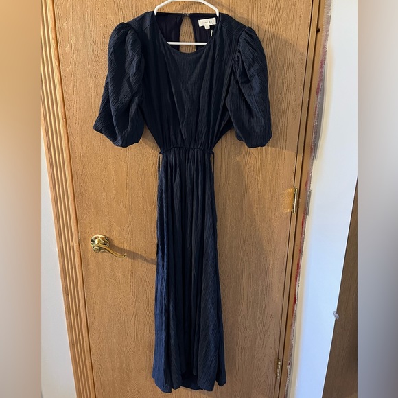 Pink Blush maternity open back dress, new with tags, size small - Picture 4 of 4